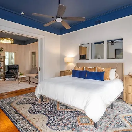 Charming Historic District Parlor Level Apartment Savannah Exterior photo